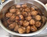 A picture of step 3 of Precious Gems - Candied Chestnuts in their Inner Skins.
