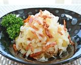 A picture of step 10 of An Easy Side Dish Salad with Crispy Bacon and Daikon Radish.