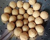 Foto langkah ke 3 dari resep Bola Tahu Goreng Mentega.