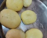 A picture of step 1 of Potato masala Chaap chaat.