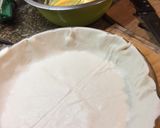 Foto del paso 2 de la receta: "Crostata" de masa hojaldrada y zapallitos del tronco
