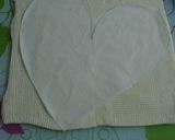 A picture of step 4 of Heart-Shaped Apple Pie.
