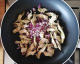 Foto del passaggio 1 della ricetta Casarecce con carciofi, finocchietto e uova 🌷