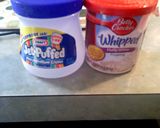 A picture of step 4 of Pina colada cupcakes.
