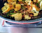 A picture of step 7 of Vegetable Pulao.