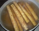 A picture of step 2 of Tataki Gobo - Pounded Burdock Root With Sesame Sauce.