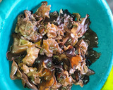 Foto del paso 1 de la receta: Pollo con hongo negro
