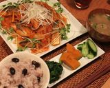 A picture of step 6 of Non-Fried Mackerel with Thick Starchy Sweet and Sour Sauce Just Using a Fry Pan.