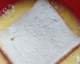 A picture of step 3 of French toast.