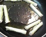 A picture of step 5 of Ham and Shiso Gyoza Skin Wraps.