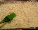 A picture of step 3 of Knefe / knafe with rice pudding filling.