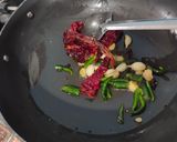 A picture of step 1 of Paneer Angara.