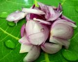 Foto langkah ke 2 dari resep Tumis Ayam Cabe Ijo.