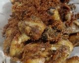 Foto langkah ke 2 dari resep Ayam bumbu serundeng kelapa.