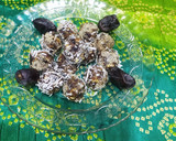 A picture of step 5 of Dates laddu.