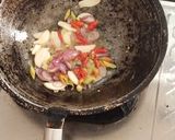 Foto langkah ke 2 dari resep Tumis jamur.