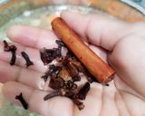 Foto langkah ke 3 dari resep Sop Buntut Rempah.