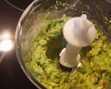 Foto del paso 1 de la receta: Crema dulce de aguacate