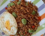 Foto langkah ke 4 dari resep Nasi goreng pete.
