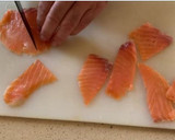 Foto del paso 5 de la receta: Ensalada de patatas y salmón ahumado
