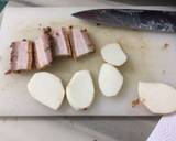 Steamed Taro And Roasted Pork In Chili Garlic XO Sauce recipe step 1 photo