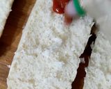 A picture of step 3 of Sub pizza buns.