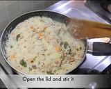 A picture of step 14 of Samak rice upma.