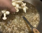 Foto langkah ke 4 dari resep Mushroom Beef Soup.