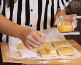 Foto langkah ke 9 dari resep Apple Pie Ala MCDONALDS: RENYAH DI LUAR GURIH DI DALAM.