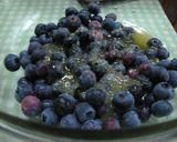 A picture of step 1 of Blueberry Jam, Made in the Microwave.