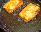Foto langkah ke 5 dari resep Martabak Telor Mini.