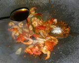 Foto langkah ke 2 dari resep Tumis Kangkung Belacan & Udang.