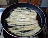 Foto langkah ke 4 dari resep Stick Bawang Renyah.