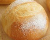 A picture of step 6 of Lys d'Or Mini French Bread.