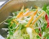 A picture of step 2 of Chicken Salad Ochazuke.