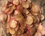Foto del paso 3 de la receta: Ensalada de rabanitos