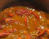 Foto del paso 5 de la receta: Cangrejos en salsa con flambeado de brandy fácil y rápido