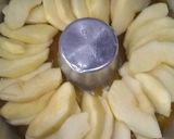 Foto del paso 3 de la receta: Torta invertida de manzana😍🍎