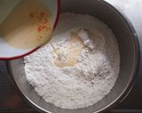 A picture of step 3 of Auntie Machi's Beloved Donuts.