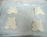 A picture of step 6 of Bear Pies with 2 Ingredients.