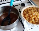 A picture of step 6 of Vickys Caramel Apple Pie, GF DF EF SF NF.