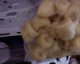 A picture of step 2 of Banana and chocochip ice cream.