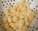 A picture of step 3 of EZ Cheesy Mac & Cheese !! 😃🧀.