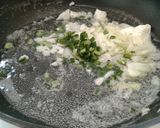 صورة لخطوة 1 من وصفة بيض مع لحمة 🌻🍳