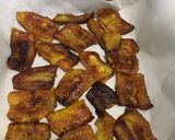 Foto del paso 3 de la receta: Pastelón de plátanos machos maduros-col rizada-hab tiernas
