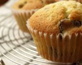 A picture of step 11 of Fluffy Chocolate Chip Muffins.