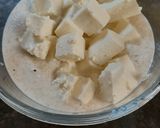 A picture of step 2 of Steam paneer.