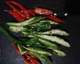 Foto langkah ke 2 dari resep Bihun Goreng sosis.