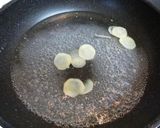 A picture of step 2 of Mackerel with Salty Ankake Sauce.