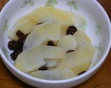 A picture of step 3 of Quick Microwaved "Simmered" Apples.